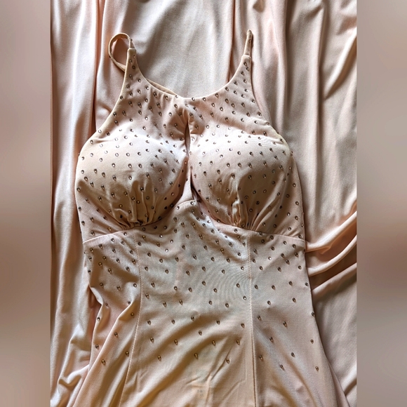 CINDERELLA DIVINE PEACH DRESS - Picture 5 of 6